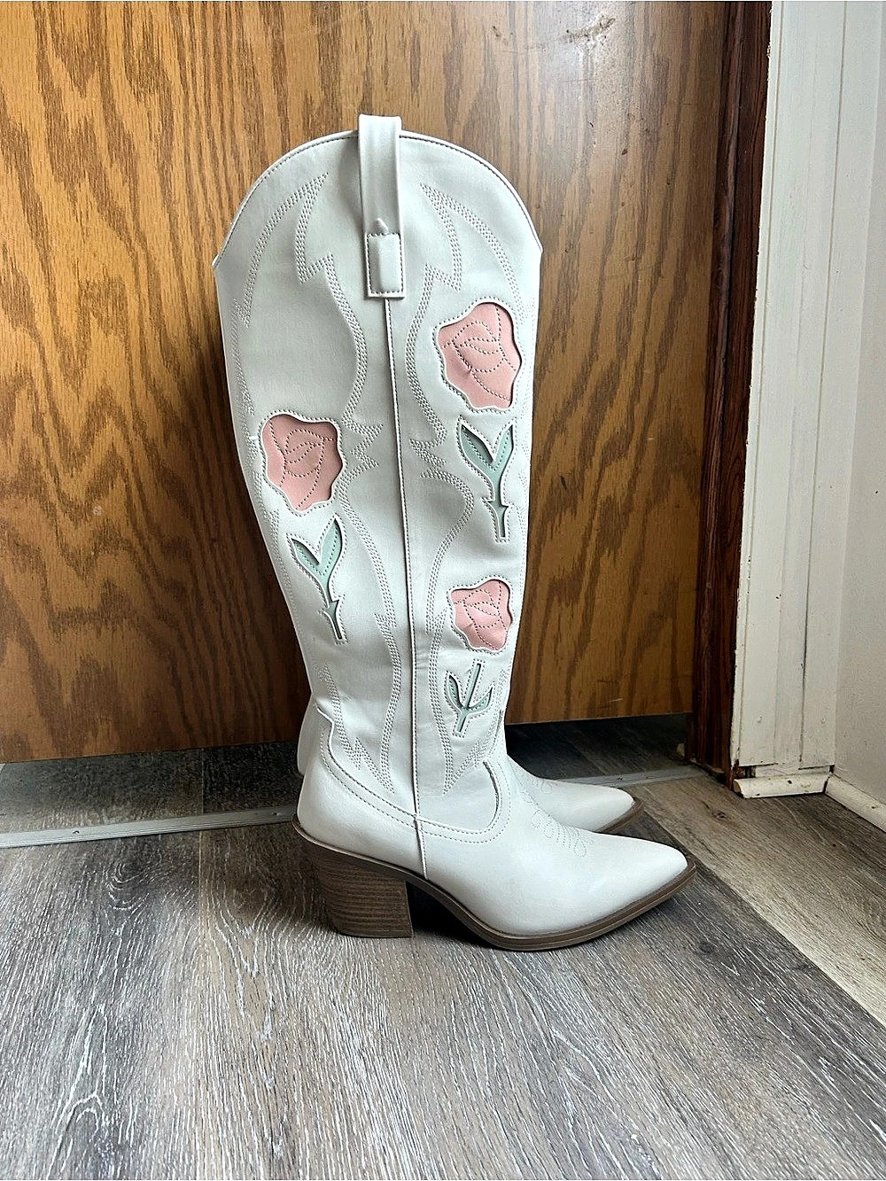 Floral Western Cowboy Boots Floral Embroidered